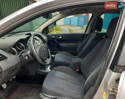 Серый Рено Меган, объемом двигателя 1.6 л и пробегом 224 тыс. км за 5850 $, фото 22 на Automoto.ua