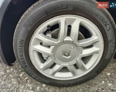 Серый Рено Меган, объемом двигателя 1.5 л и пробегом 205 тыс. км за 5950 $, фото 40 на Automoto.ua