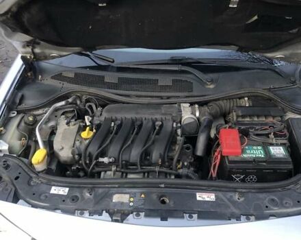 Серый Рено Меган, объемом двигателя 2 л и пробегом 205 тыс. км за 6500 $, фото 6 на Automoto.ua