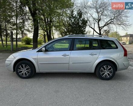 Сірий Рено Меган, об'ємом двигуна 1.6 л та пробігом 200 тис. км за 6300 $, фото 1 на Automoto.ua