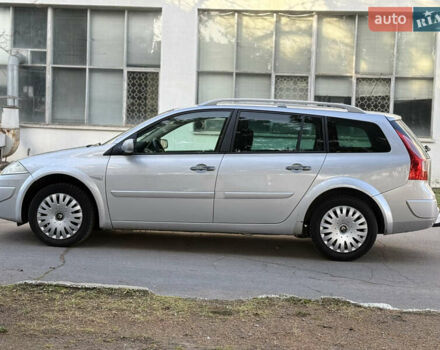 Серый Рено Меган, объемом двигателя 1.6 л и пробегом 213 тыс. км за 5650 $, фото 11 на Automoto.ua