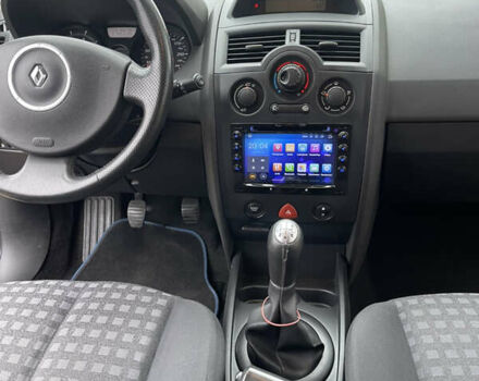 Серый Рено Меган, объемом двигателя 1.6 л и пробегом 217 тыс. км за 5350 $, фото 31 на Automoto.ua