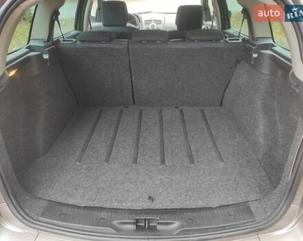 Сірий Рено Меган, об'ємом двигуна 1.6 л та пробігом 213 тис. км за 5990 $, фото 18 на Automoto.ua