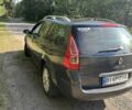 Серый Рено Меган, объемом двигателя 2 л и пробегом 230 тыс. км за 6400 $, фото 2 на Automoto.ua