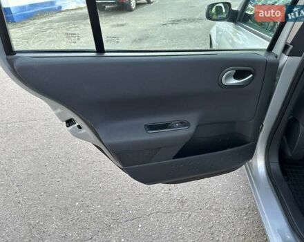 Сірий Рено Меган, об'ємом двигуна 1.6 л та пробігом 200 тис. км за 6300 $, фото 16 на Automoto.ua