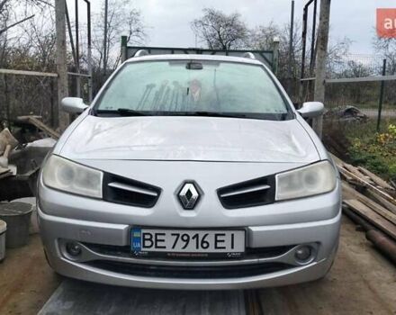 Серый Рено Меган, объемом двигателя 1.6 л и пробегом 232 тыс. км за 5600 $, фото 12 на Automoto.ua