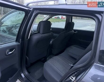 Сірий Рено Меган, об'ємом двигуна 1.6 л та пробігом 193 тис. км за 5999 $, фото 15 на Automoto.ua