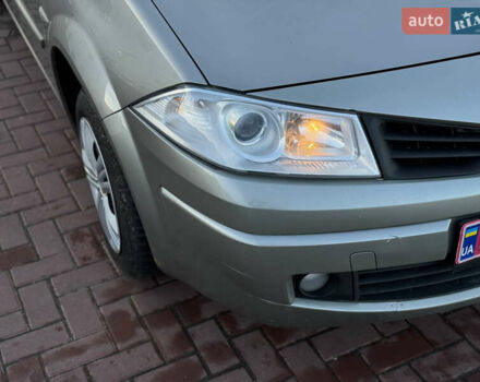 Сірий Рено Меган, об'ємом двигуна 1.6 л та пробігом 240 тис. км за 4950 $, фото 14 на Automoto.ua