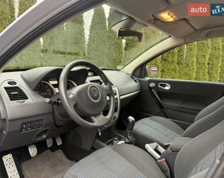 Сірий Рено Меган, об'ємом двигуна 1.6 л та пробігом 143 тис. км за 5700 $, фото 33 на Automoto.ua