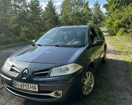 Серый Рено Меган, объемом двигателя 2 л и пробегом 230 тыс. км за 6400 $, фото 4 на Automoto.ua