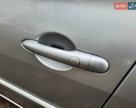 Серый Рено Меган, объемом двигателя 1.6 л и пробегом 224 тыс. км за 5850 $, фото 57 на Automoto.ua