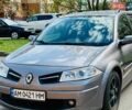 Серый Рено Меган, объемом двигателя 1.6 л и пробегом 223 тыс. км за 5500 $, фото 1 на Automoto.ua