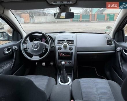 Сірий Рено Меган, об'ємом двигуна 1.6 л та пробігом 213 тис. км за 5890 $, фото 16 на Automoto.ua