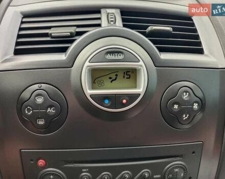 Серый Рено Меган, объемом двигателя 1.5 л и пробегом 205 тыс. км за 5950 $, фото 46 на Automoto.ua