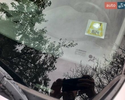 Серый Рено Меган, объемом двигателя 1.6 л и пробегом 224 тыс. км за 5850 $, фото 62 на Automoto.ua