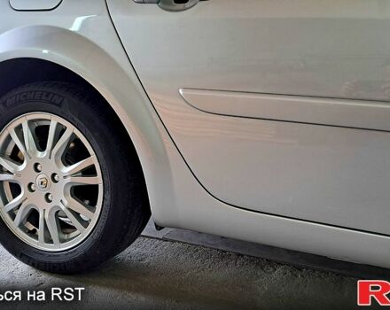 Сірий Рено Меган, об'ємом двигуна 1.5 л та пробігом 240 тис. км за 6100 $, фото 10 на Automoto.ua