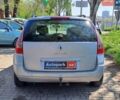 Сірий Рено Меган, об'ємом двигуна 1.9 л та пробігом 318 тис. км за 4190 $, фото 6 на Automoto.ua