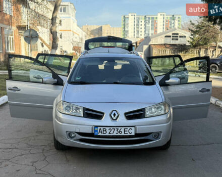 Серый Рено Меган, объемом двигателя 1.6 л и пробегом 213 тыс. км за 5650 $, фото 28 на Automoto.ua