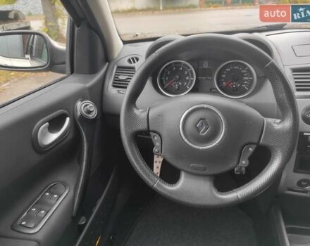 Сірий Рено Меган, об'ємом двигуна 1.6 л та пробігом 213 тис. км за 5990 $, фото 15 на Automoto.ua