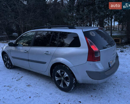 Сірий Рено Меган, об'ємом двигуна 1.87 л та пробігом 320 тис. км за 3800 $, фото 1 на Automoto.ua