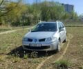 Сірий Рено Меган, об'ємом двигуна 1.6 л та пробігом 185 тис. км за 5699 $, фото 1 на Automoto.ua