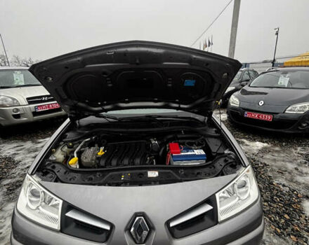 Серый Рено Меган, объемом двигателя 1.6 л и пробегом 178 тыс. км за 6800 $, фото 16 на Automoto.ua