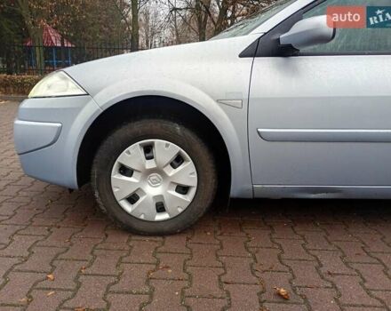 Сірий Рено Меган, об'ємом двигуна 1.6 л та пробігом 342 тис. км за 5500 $, фото 5 на Automoto.ua