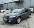 Сірий Рено Меган, об'ємом двигуна 2 л та пробігом 230 тис. км за 5200 $, фото 1 на Automoto.ua