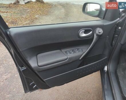 Серый Рено Меган, объемом двигателя 1.6 л и пробегом 212 тыс. км за 5990 $, фото 9 на Automoto.ua