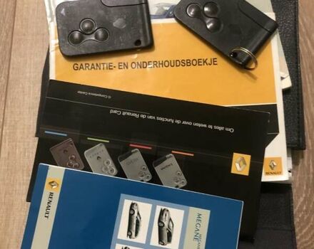 Серый Рено Меган, объемом двигателя 2 л и пробегом 205 тыс. км за 6500 $, фото 34 на Automoto.ua