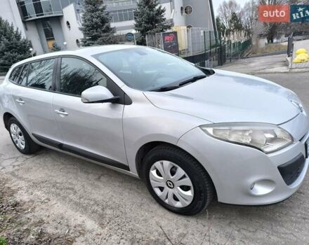 Сірий Рено Меган, об'ємом двигуна 1.46 л та пробігом 325 тис. км за 6700 $, фото 17 на Automoto.ua