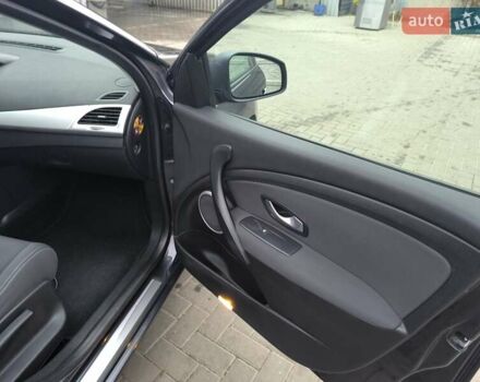 Серый Рено Меган, объемом двигателя 1.6 л и пробегом 115 тыс. км за 7050 $, фото 19 на Automoto.ua