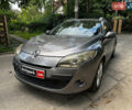 Рено Меган 2009 в Киеве на Automoto.ua Серый Рено Меган, объемом двигателя 1.4 л и пробегом 267 тыс. км за 5990 $, фото 1 на Automoto.ua