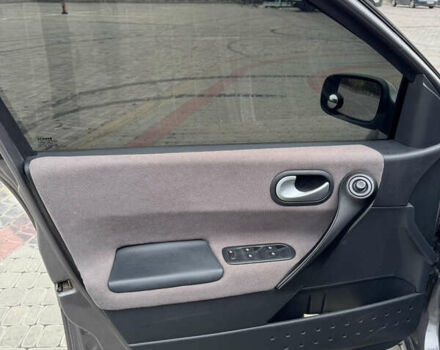 Серый Рено Меган, объемом двигателя 1.5 л и пробегом 277 тыс. км за 6000 $, фото 7 на Automoto.ua