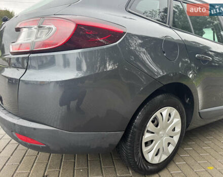 Серый Рено Меган, объемом двигателя 1.6 л и пробегом 231 тыс. км за 7800 $, фото 58 на Automoto.ua