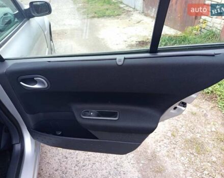 Серый Рено Меган, объемом двигателя 1.6 л и пробегом 198 тыс. км за 5800 $, фото 27 на Automoto.ua