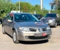 Рено Меган 2009 у Вінниці на Automoto.ua Сірий Рено Меган, об'ємом двигуна 1.6 л та пробігом 212 тис. км за 5490 $, фото 2 на Automoto.ua