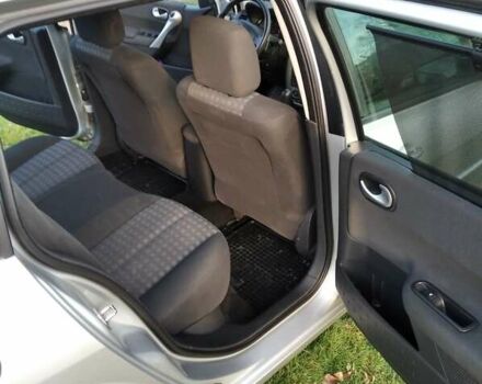 Серый Рено Меган, объемом двигателя 1.6 л и пробегом 178 тыс. км за 5900 $, фото 26 на Automoto.ua