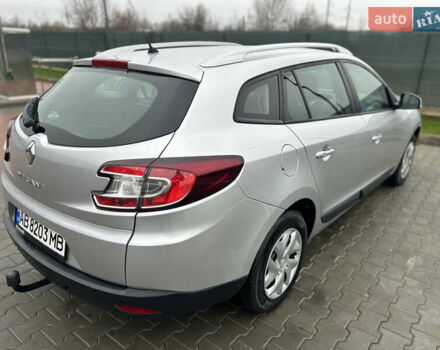 Сірий Рено Меган, об'ємом двигуна 1.6 л та пробігом 172 тис. км за 7450 $, фото 43 на Automoto.ua