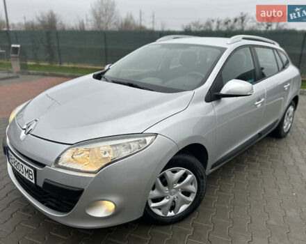 Сірий Рено Меган, об'ємом двигуна 1.6 л та пробігом 172 тис. км за 7450 $, фото 1 на Automoto.ua