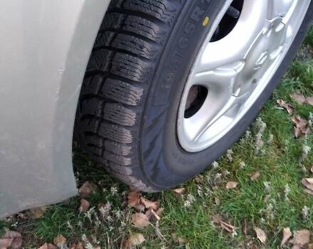 Серый Рено Меган, объемом двигателя 1.6 л и пробегом 178 тыс. км за 5900 $, фото 17 на Automoto.ua