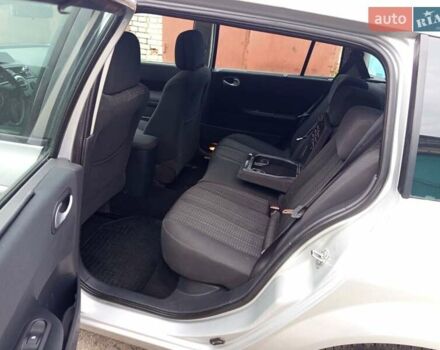 Серый Рено Меган, объемом двигателя 1.6 л и пробегом 198 тыс. км за 5800 $, фото 15 на Automoto.ua