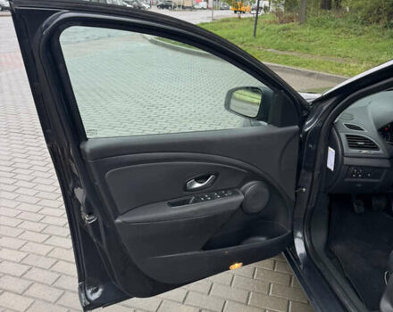 Серый Рено Меган, объемом двигателя 1.6 л и пробегом 231 тыс. км за 7800 $, фото 33 на Automoto.ua