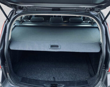 Серый Рено Меган, объемом двигателя 1.46 л и пробегом 213 тыс. км за 5699 $, фото 16 на Automoto.ua