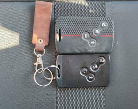 Сірий Рено Меган, об'ємом двигуна 1.5 л та пробігом 337 тис. км за 5600 $, фото 9 на Automoto.ua