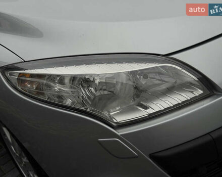 Сірий Рено Меган, об'ємом двигуна 1.6 л та пробігом 196 тис. км за 7850 $, фото 61 на Automoto.ua