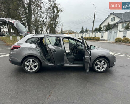 Сірий Рено Меган, об'ємом двигуна 1.6 л та пробігом 176 тис. км за 6450 $, фото 43 на Automoto.ua