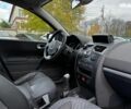 Рено Меган 2009 у Києві на Automoto.ua Сірий Рено Меган, об'ємом двигуна 1.6 л та пробігом 270 тис. км за 5990 $, фото 23 на Automoto.ua