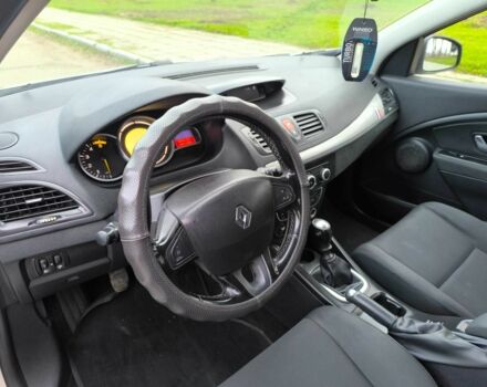 Сірий Рено Меган, об'ємом двигуна 1.5 л та пробігом 223 тис. км за 6700 $, фото 5 на Automoto.ua