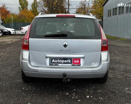 Рено Меган 2009 у Києві на Automoto.ua Сірий Рено Меган, об'ємом двигуна 1.6 л та пробігом 270 тис. км за 5990 $, фото 5 на Automoto.ua